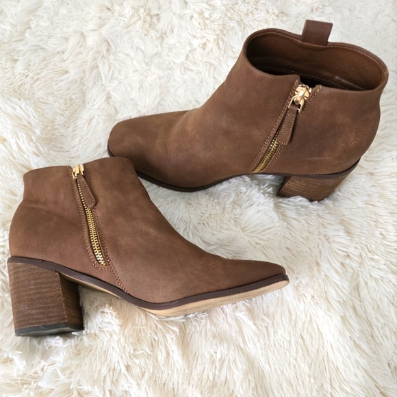 Sienna Brown Ankle Boots size 9 1/2 - Picture 2 of 9